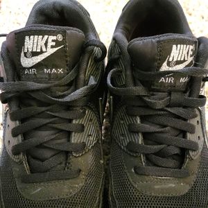 Nike AirMax 90 Size 6.5 Silver bling logos